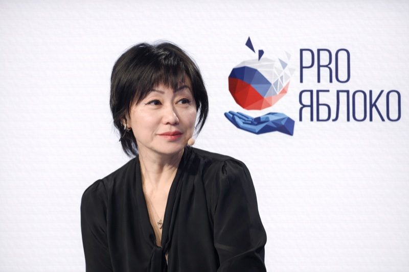 Елена Чо